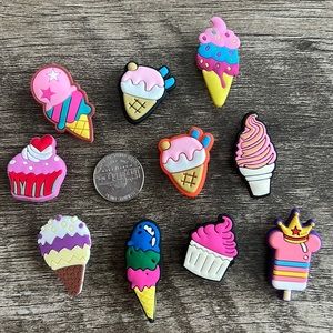 Jibbitz. Cupcakes & Ice cream. 🧁🍦 Set of 10. Crocs and similar. Bundle & Save!